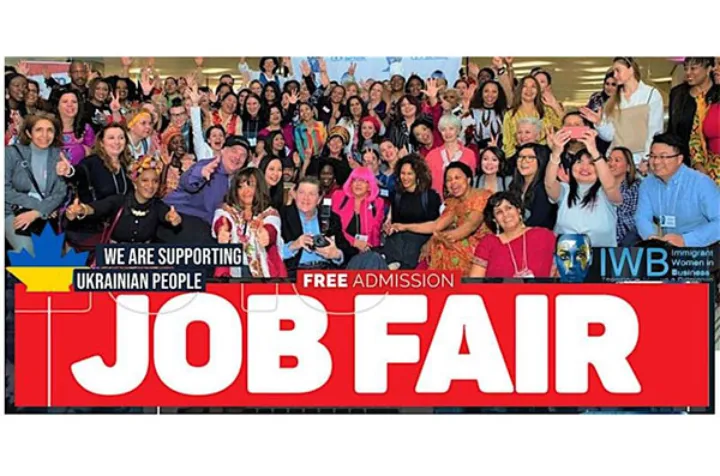 نمایشگاه کار برای مهاجران در تورنتو با راهنمایان فارسی‌زبان